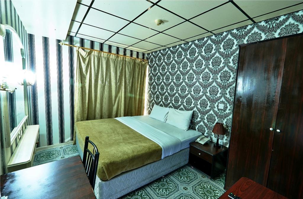 West Hotel Дубай Экстерьер фото